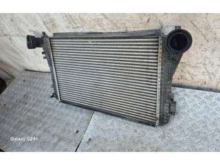 Интеркулер  1K0145803T   Volkswagen Golf Plus 
