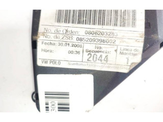   Pojistková skříňka 0806203283, 085209398002   Volkswagen Polo IV 9N3 2008