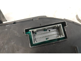 Панель приборов 8200306552A   Renault Megane II       