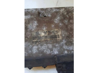 Řídící jednotka 038906018FK, 0281010851   Volkswagen Caddy 2000