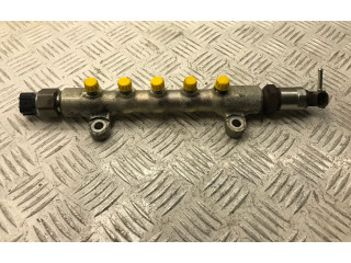 Vstřikovací lišta 238100R020, 8945860010   Toyota Auris 150    2ADFHV 