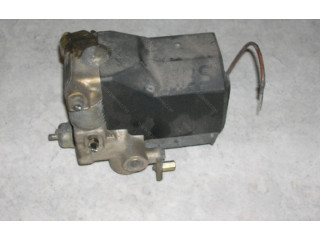 Jednotka ABS 34511157011   BMW 3 E30 1988