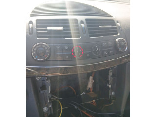 Блок управления климат-контролем 2118300385   Mercedes-Benz E W211