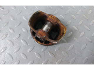 Píst 11259494399, 9494399   BMW 1 F40     