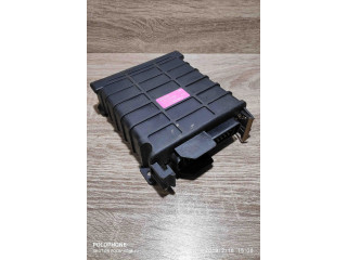 Řídící jednotka 811906264g, 0280800188   Audi 80 90 B3 1986