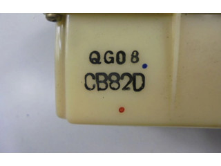Блок управления кондиционером    CB82D, CB82D   Mazda Premacy