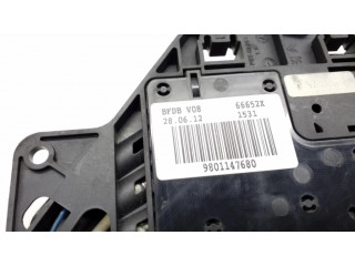 Блок предохранителей 9801147680   Citroen C3    