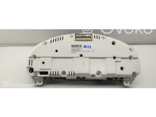 Přístrojová deska  Mitsubishi Grandis 2005 8100A197  