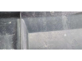 Передняя решётка Land Rover Discovery 3 - LR3 2005-2009 года DHB00024XXX      