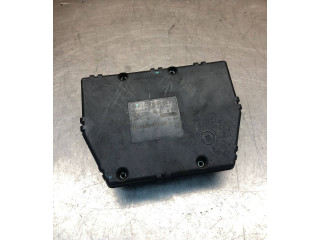 Jednotka ABS A2035451632, SAU1A08J60   Mercedes-Benz C W203 2002