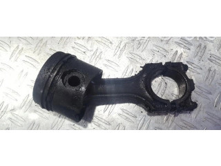 Píst    BMW 5 E34  pro naftový motor 2.5  
