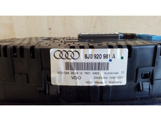 Панель приборов 8J0920981A   Audi TT TTS Mk2       