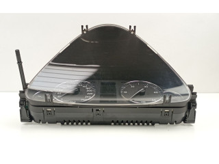 Přístrojová deska  Mercedes-Benz CLK AMG A208 C208 2005 A2035401148, 110080266021  