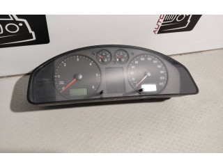 Přístrojová deska  Volkswagen Transporter - Caravelle T5 2007 88311346  