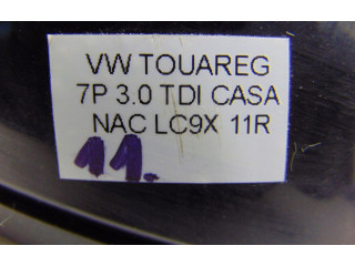 Zpětné zrcátko  Volkswagen Touareg II 2010    