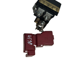 Vstřikovač 2438079915   Nissan Juke I F15    K9K832 