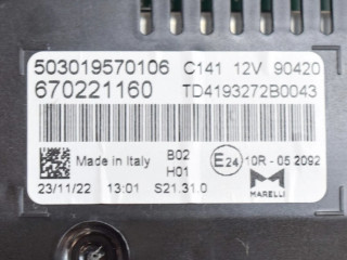 Přístrojová deska  Maserati Levante 2023 670221160, 503019570106  
