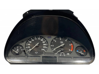 Přístrojová deska  BMW 5 E39 2001 8375675, 62118375675  