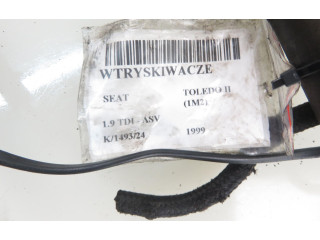 Комплект жиклеров (форсунок) 028130201T, 028130201S    Seat Toledo II (1M)