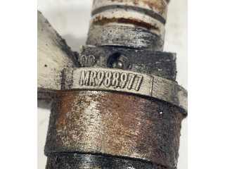 Форсунка MR988977    Mitsubishi Colt   