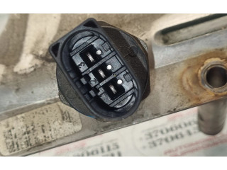 Vstřikovací lišta 06F133317L   Seat Exeo (3R)    BWE 
