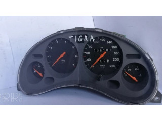 Přístrojová deska  Opel Tigra A 1998 90484149, 90386323  