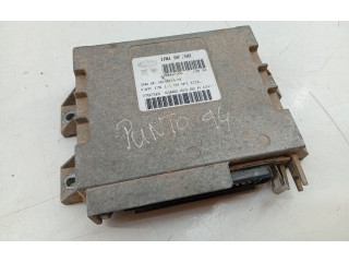Блок управления двигателя 7787316   Fiat Punto (176)
