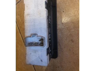 Дисплей    MB652360, MB521560   Mitsubishi Space Runner