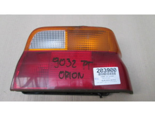 Задний фонарь      Ford Orion   1991-1993 года