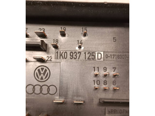 Дисплей    1K0937125D, 01718307   Volkswagen Touran II
