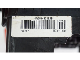 Блок предохранителей  68143318AB, P68143318AB   Fiat Freemont    