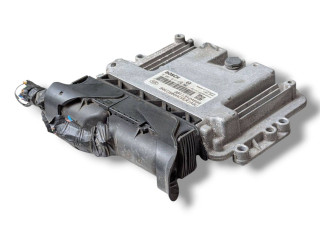 Řídící jednotka 0281017220, 39113-2A508   KIA Ceed 2011
