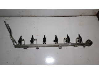 Vstřikovací lišta 1427335   BMW 5 E39  pro benzínový motor 2.5  