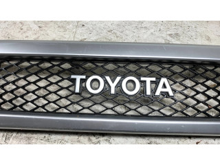 Передняя решётка Toyota FJ cruiser 2006-2010 года 5311435020      