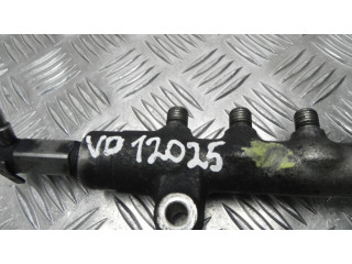 Vstřikovací lišta 01M11042, VD12025   Subaru Legacy   2.0  