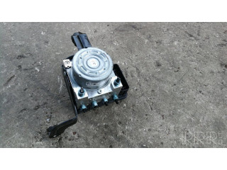 Jednotka ABS 6875814   BMW 1 F20 F21 2012