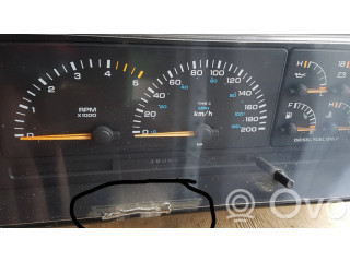 Панель приборов 4437589, 93093   Chrysler Voyager       