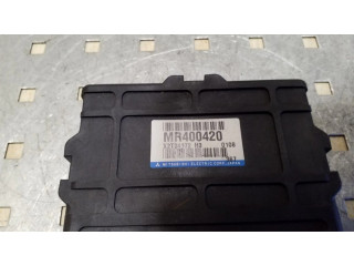 Блок управления АБС MR400420, X2T34172   Mitsubishi Pajero