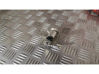 Vstřikovač A0004901613, 17T25803980   Mercedes-Benz E W212  pro naftový motor 2.2  