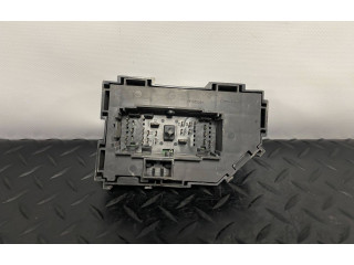   Pojistková skříňka 20828606   Chevrolet Suburban 2010