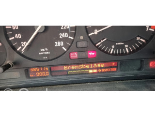 Přístrojová deska  BMW 5 E34 1990 83515809, 8351580  