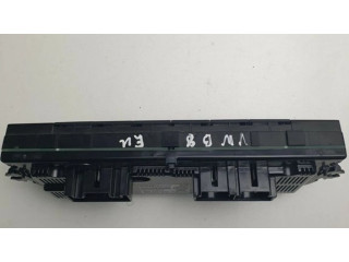 Блок управления климат-контролем 5G0907044DP   Volkswagen PASSAT B8