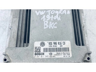 Блок управления двигателя 03G906016CD, 0281011945   Volkswagen Touran I