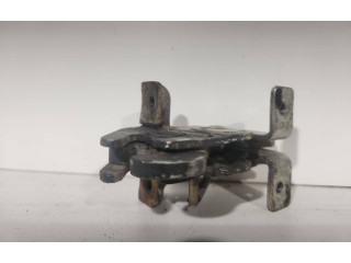 Замок багажника A6387430135023    Mercedes-Benz Vito Viano W638 1996 - 2003 года