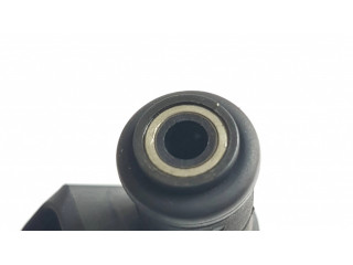 Vstřikovač 7525721, 3013B00444   BMW 7 E65 E66  pro benzínový motor 4.5  