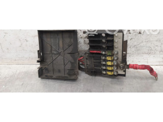 Блок предохранителей 5607000980, T3030423005640   Ford Fusion    