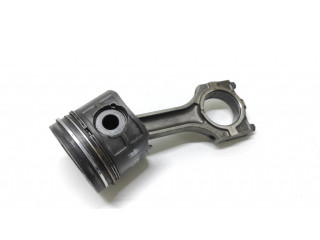 Píst    BMW 5 E39  pro naftový motor 3.0 M57 M57/DP71/430/267T/2M