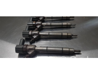 Vstřikovač 0445110320   Hyundai i30  pro naftový motor 1.6  