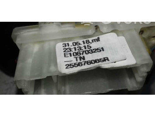 Ручка стеклоочистителей 255676085R, E106703251   Renault Captur