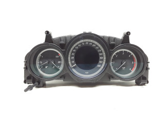 Přístrojová deska  Mercedes-Benz C W204 2012 A2049004809  